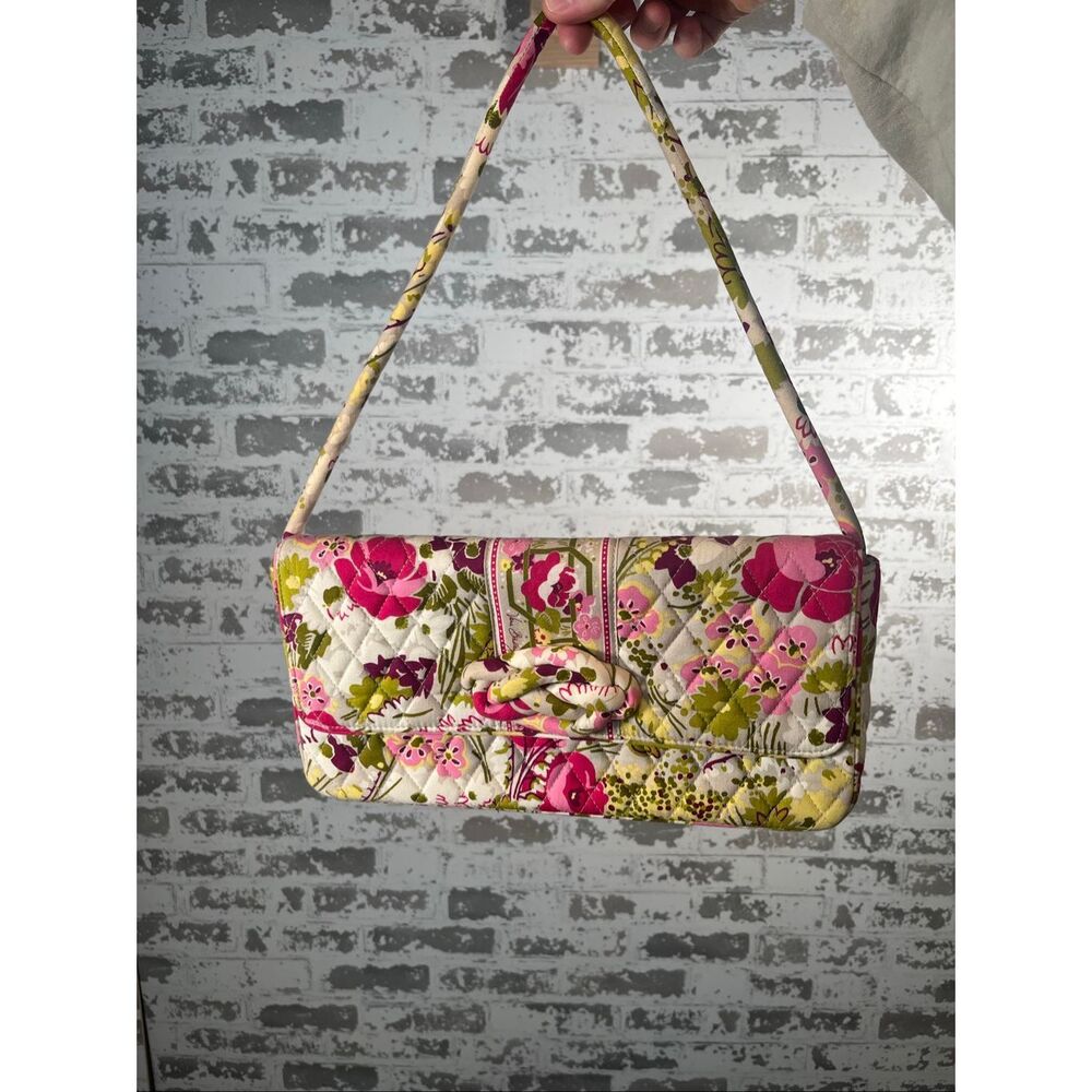Vera Bradley | floral cloth clutch purse removable strap